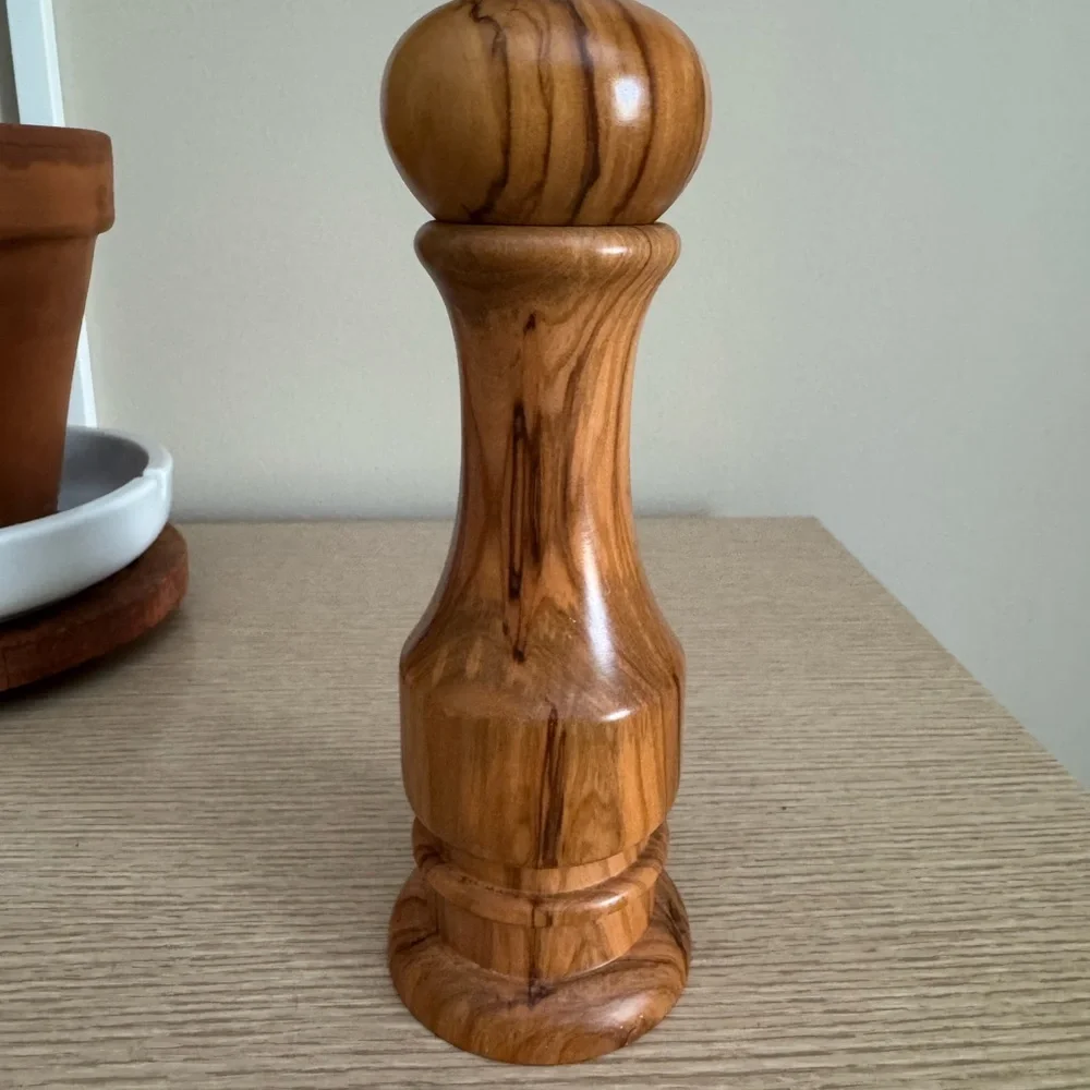 Williams Sonoma Salt Grinder